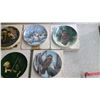 Image 3 : LOT OF FIVE DECORATIVE PLATES