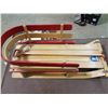Image 1 : CHILD'S WOOD SLED