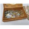 Image 3 : CIGAR BOX WITH MONEY