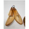 Image 3 : SHOES LASTS & 1945 WOODEN SHOES