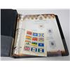 Image 2 : CANADIAN STAMP ALBUM