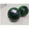Image 3 : TWO BOWLING BALLS