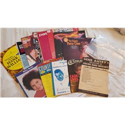 COUNTRY MUSIC MAGAINES WITH RECORDS