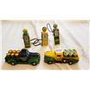 Image 1 : LOT OF 3 JOHN DEERE DIE CAST PUMPS & 2 JOHN DEERE TRUCKS