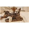 Image 2 : 1930'S ANTIQUE LAMP, ROMAN HORSE AND CHARIOT