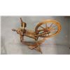 Image 1 : WOODEN SPINNING WHEEL