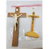 Image 2 : 3 VINTAGE CRUCIFIXES