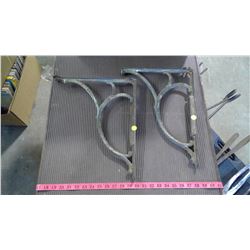 TWO CAST IRON WALL BRACKETS - 16" X 13" (DAMAGE ON 1 END)