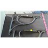 Image 3 : TWO CAST IRON WALL BRACKETS - 16" X 13" (DAMAGE ON 1 END)