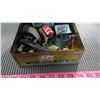Image 3 : LOT OF COLLECTIBLES IN NAVY TOBACCO TIN