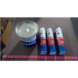 GULF GREASE TIN AND 3 TUBES AMACO GREASE