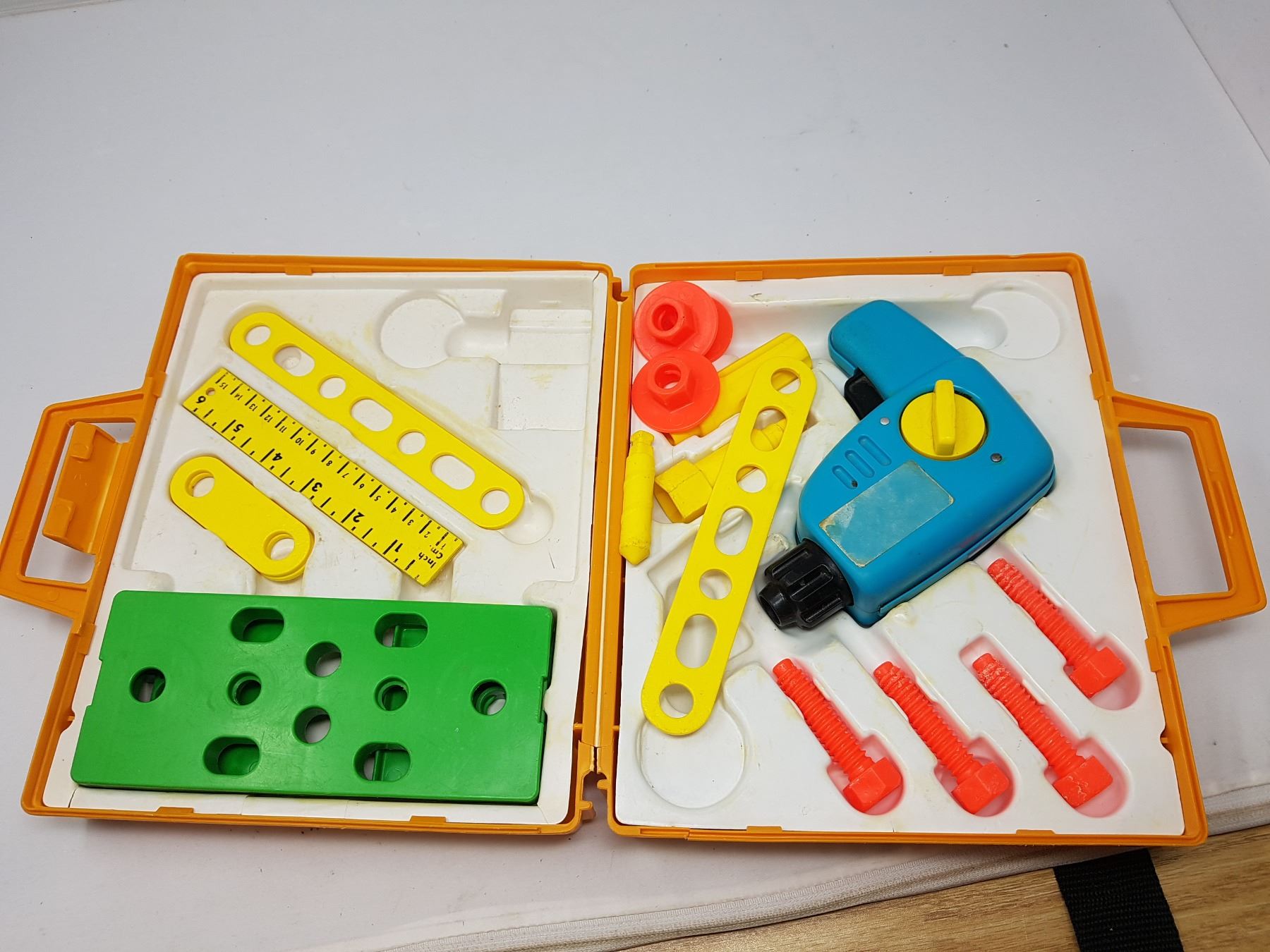 VINTAGE FISHER PRICE TOOL KIT