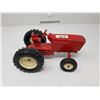 Image 3 : VINTAGE INTERNATIONAL TRACTOR 1:16