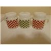 Image 5 : 3 ANCHOR HOCKING "C" HANDLE CHECKERBOARD PATTERN MUGS SCARCE