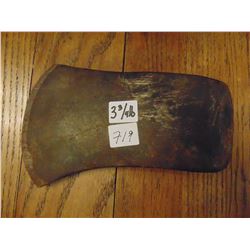 3 3/4 POUND VINTAGE AXE HEAD VERY SHARP