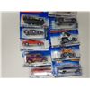 Image 3 : LOT OF 10 HOT WHEELS CARS