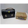 Image 1 : TWO OLD LUNCH KITS