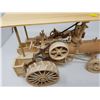 Image 4 : WOODEN STEAM ENGINE