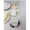 Image 2 : LOT OF ASSORTED PLATES