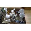 Image 3 : LOT OF CUPS, FIGURINES, VASE, ETC.