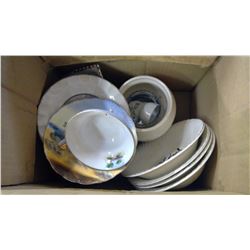 LOT OF ASSORTED ITEMS - PLATES, BOWL, VASE, ETC.
