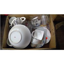 LOT OF ASSORTED ITEMS - BOWL, PLATES (SOME MADE IN JAPAN)