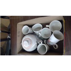LOT OF CUPS, SAUCERS, TEAPOT, ETC.