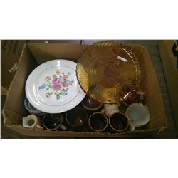 LOT OF ASSORTED ITEMS - CAKE TRAY, PLATE, CUPS, ETC.