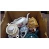 Image 2 : LOT OF ASSORTED TEAPOTS, ETC.