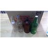 Image 2 : LOT OF ASSORTED BOTTLES