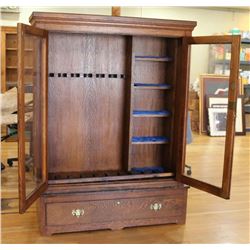 Quarter Sawn Oak Rifle Cabinet