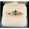Image 3 : Classic oval emerald & diamond ring