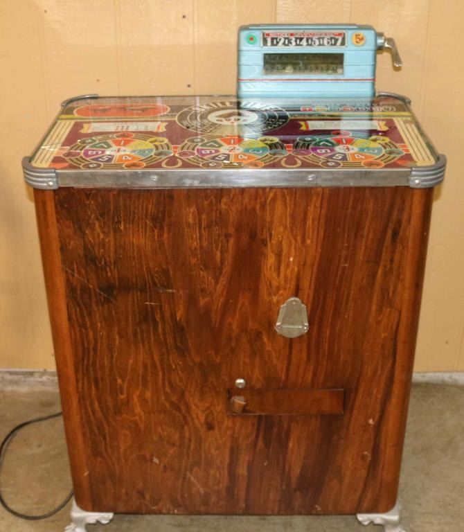Kenny Horse Racing Console Slot Machine