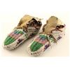 Image 1 : Arapaho Fully Beaded Moccasins