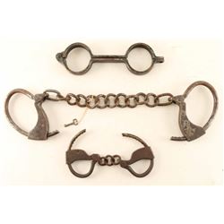 Lot of 3 Restraints