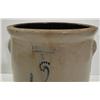 Image 2 : BLUE DECORATED VERMONT STONEWARE CROCK