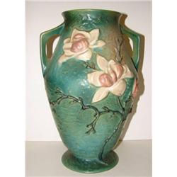 ROSEVILLE MAGNOLIA, 1943 VASE