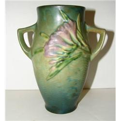 ROSEVILLE FREESIA, 1945 VASE