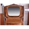 Image 3 : THREE PIECE OAK BEDROOM SUITE