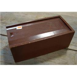 PRIMITIVE RED PAINTED CANDLE BOX
