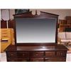 Image 3 : FOUR PIECE MAHOGANY BEDROOM SUITE
