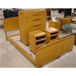 FOUR PIECE HEYWOOD WAKEFIELD BEDROOM SUITE