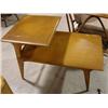 Image 2 : HEYWOOD WAKEFIELD END TABLE
