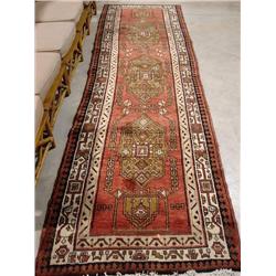 SEMI-ANTIQUE PERSIAN RUNNER