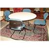 Image 1 : FIVE PIECE HERMAN MILLER DINETTE SET