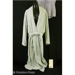 One Missed Call Ellie (Ariel Winter) Movie Costumes