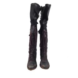 Resident Evil: Afterlife Alice (Milla Jovovich) Boots Movie Props