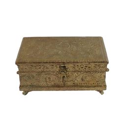 Game of Thrones Box Movie Props