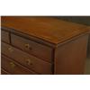 Image 2 : CONNECTICUT QUEEN ANNE CHEST 