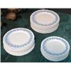 Image 1 : SET OF 23 WEDGWOOD ETRURIA PLATES 